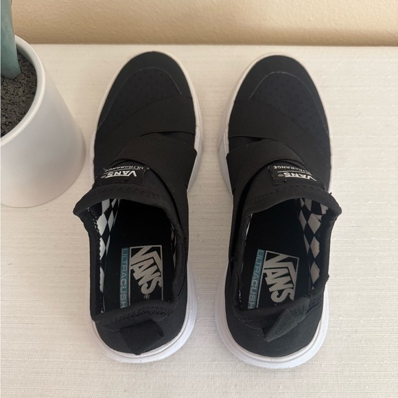 Vans UltraRange Black Mesh Slip On Sneakers women 7 men 5.5 - Picture 7 of 15
